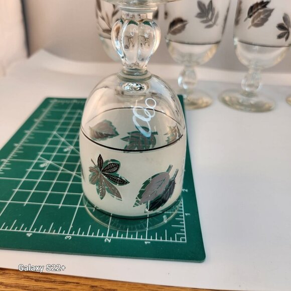 Libbey Frosted Silver Leaves Goblets Mint Condition Set Of 6 Vintage - Picture 4 of 13